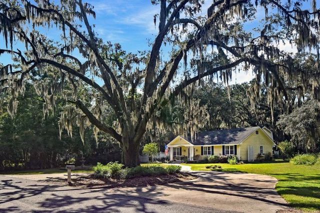 118 Mackqueen Drive, Brunswick, GA 31525