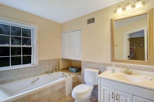 118 Mackqueen Drive, Brunswick, GA 31525