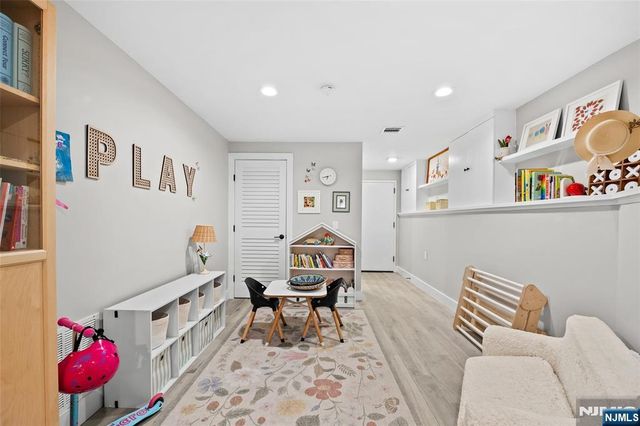 289 Webster Avenue 1a, Jersey City, NJ 07307