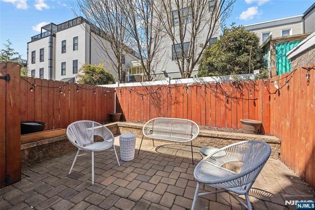 289 Webster Avenue 1a, Jersey City, NJ 07307