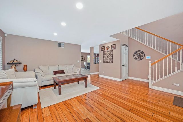 5012 E Sagan Ct, Cameron Park, CA 95682