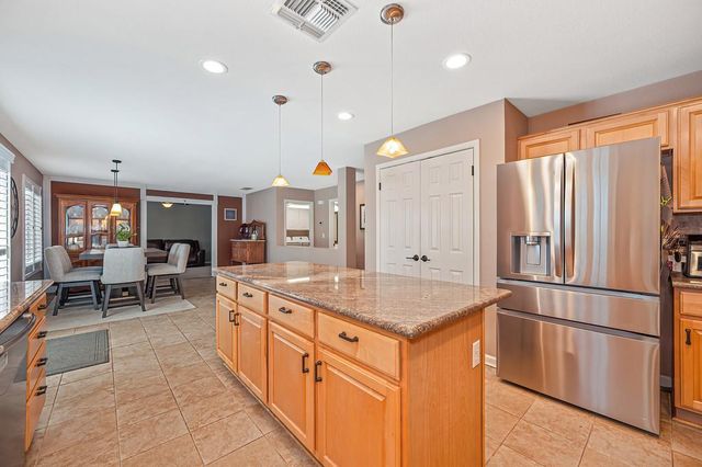 5012 E Sagan Ct, Cameron Park, CA 95682