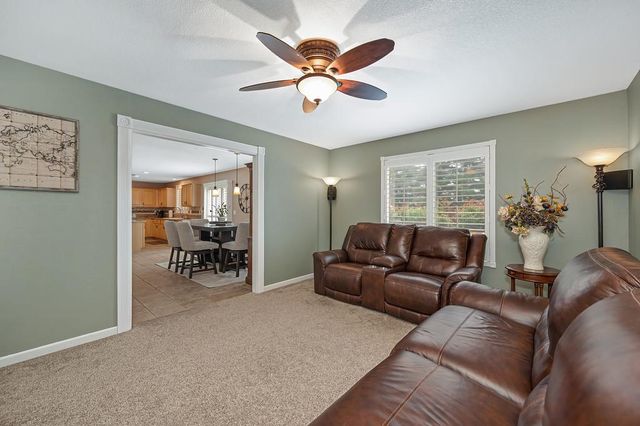 5012 E Sagan Ct, Cameron Park, CA 95682
