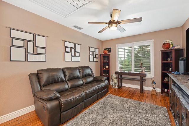 5012 E Sagan Ct, Cameron Park, CA 95682