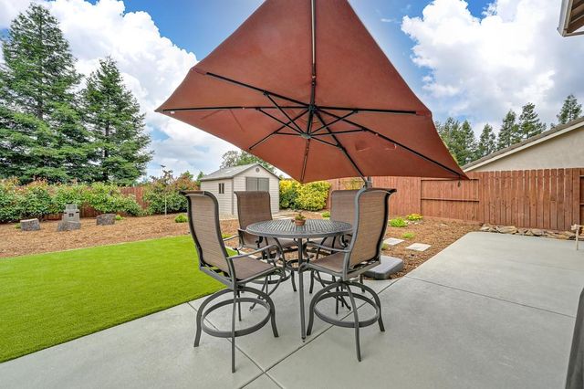 5012 E Sagan Ct, Cameron Park, CA 95682