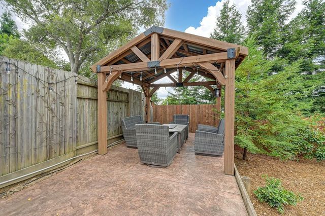 5012 E Sagan Ct, Cameron Park, CA 95682