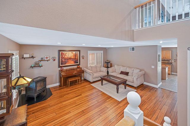 5012 E Sagan Ct, Cameron Park, CA 95682