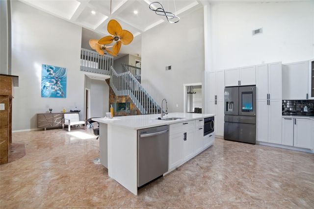 2054 PALM VISTA DRIVE, Apopka, FL 32712