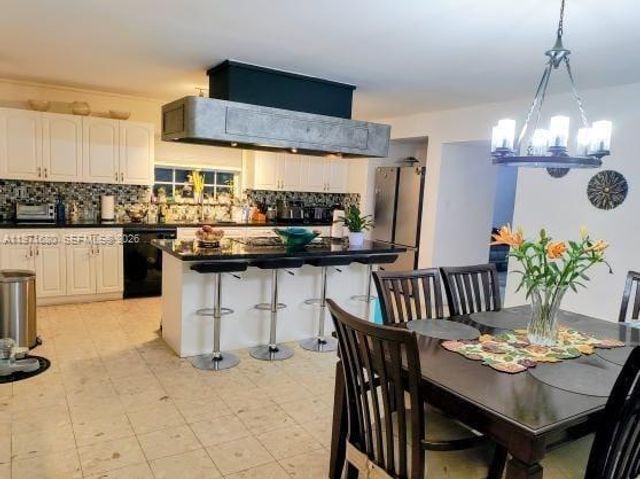 3124 SW 63rd Ave, Miami, FL 33155