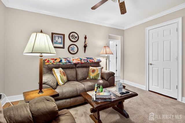 6 Elmwood Avenue, Carteret, NJ 07008