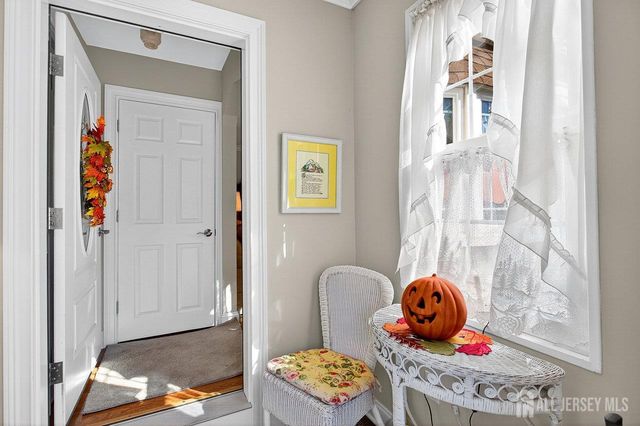 6 Elmwood Avenue, Carteret, NJ 07008