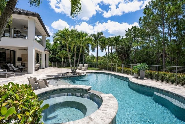 17014 VERONA LN, Naples, FL 34110