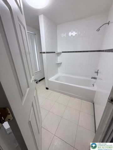 944 West walnut, Allentown City, PA 18102