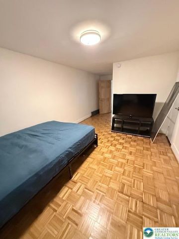 944 West walnut, Allentown City, PA 18102