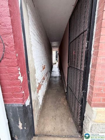 944 West walnut, Allentown City, PA 18102