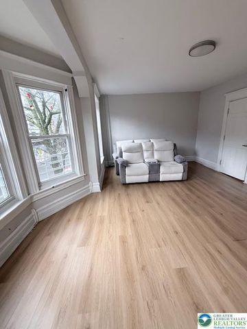 944 West walnut, Allentown City, PA 18102