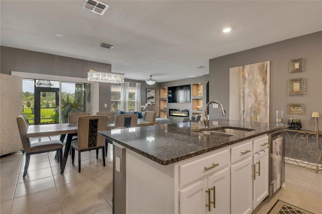 2874 TURNSTONE RUN, Harmony, FL 34773