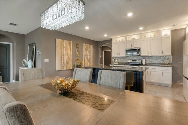 2874 TURNSTONE RUN, Harmony, FL 34773