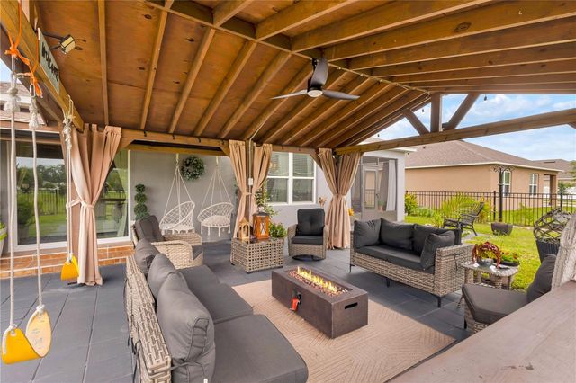 2874 TURNSTONE RUN, Harmony, FL 34773