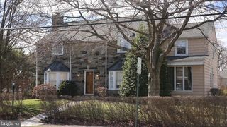 200 WARRIOR RD, Drexel Hill, PA 19026