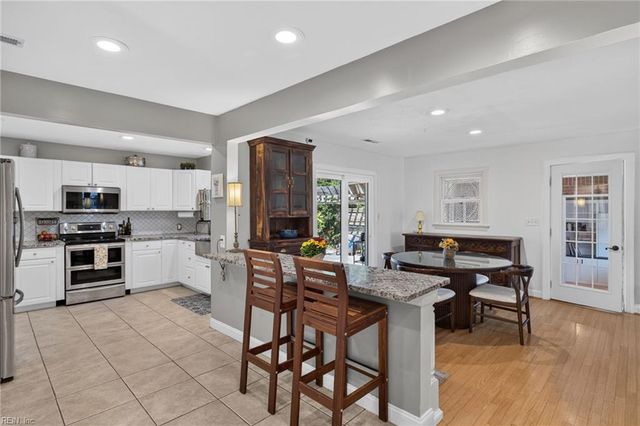 917 Baillio DR, Virginia Beach, VA 23454