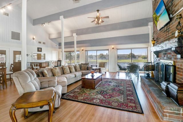 200 COUNTRY CLUB DRIVE 505, Largo, FL 33771