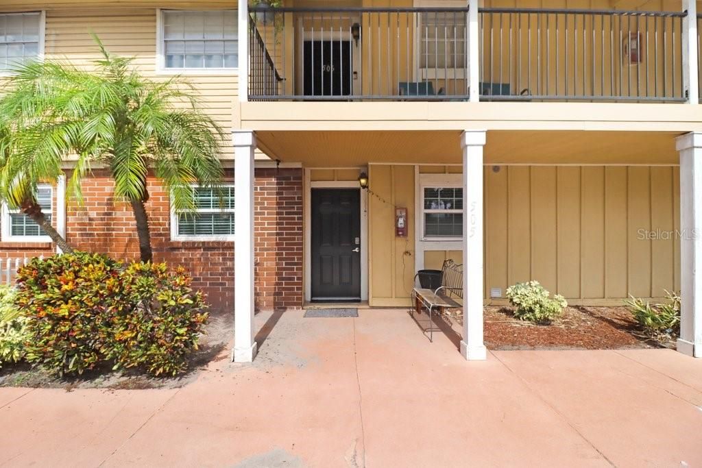 200 COUNTRY CLUB DRIVE 505, Largo, FL 33771