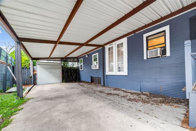 5618 Belmark Street, Houston, TX 77033