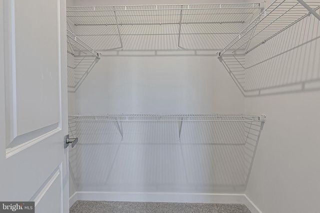 13 OASIS AVE, Ranson, WV 25438