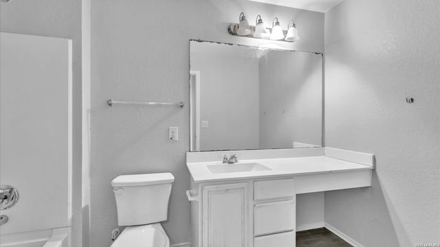 7435 Primrose Post, San Antonio, TX 78218