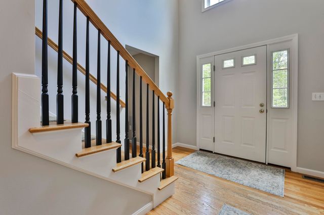 713 Raymond Road, Chester, NH 03036