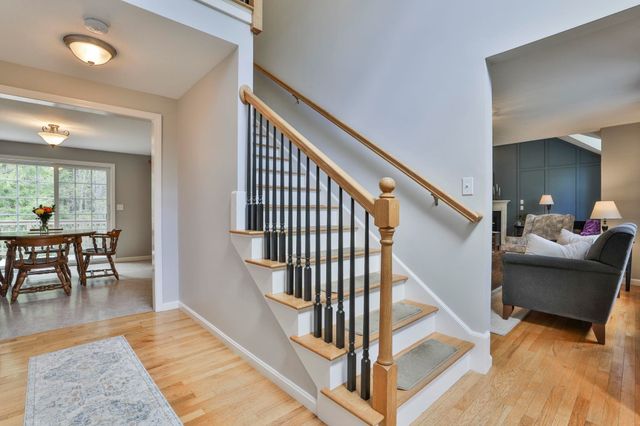 713 Raymond Road, Chester, NH 03036