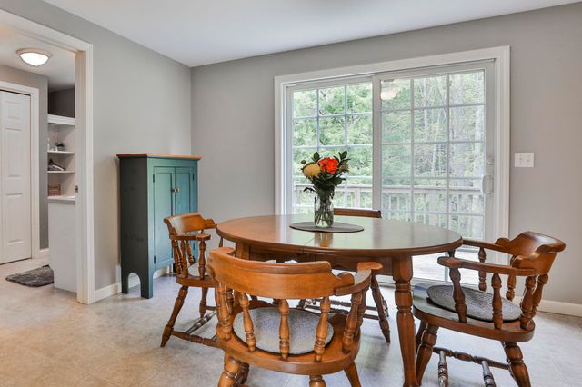 713 Raymond Road, Chester, NH 03036