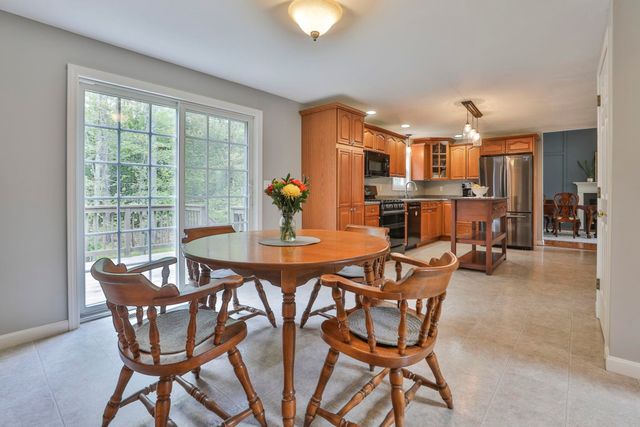 713 Raymond Road, Chester, NH 03036