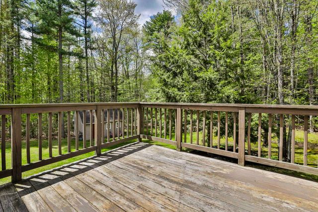 713 Raymond Road, Chester, NH 03036