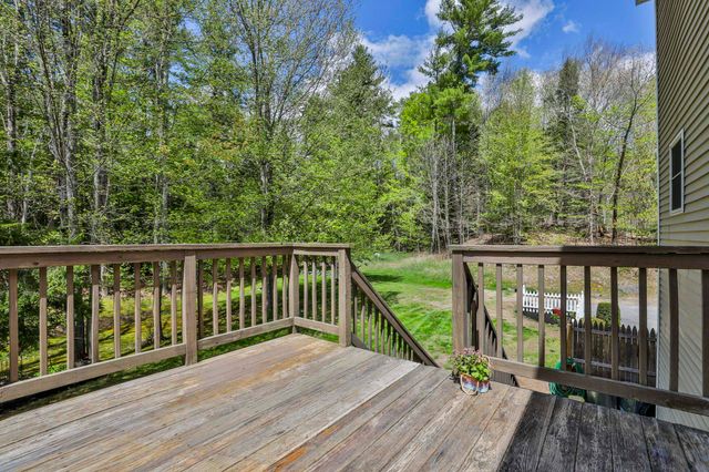 713 Raymond Road, Chester, NH 03036