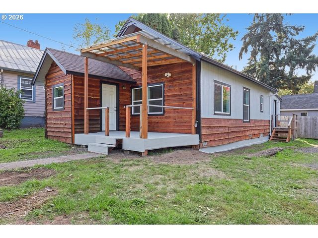 140 HANSEN Ln, Eugene, OR 97404