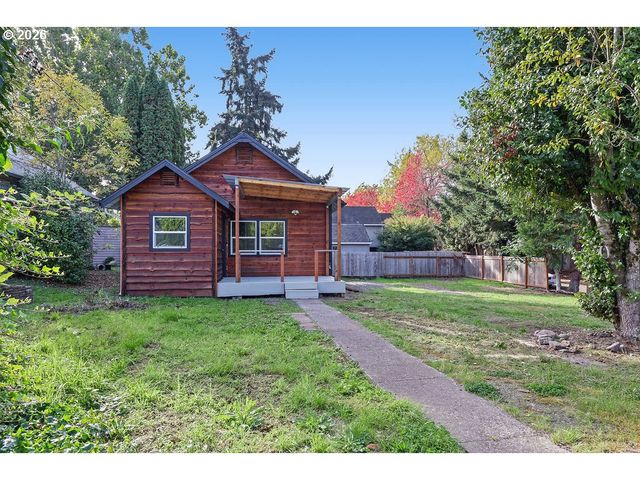 140 HANSEN Ln, Eugene, OR 97404