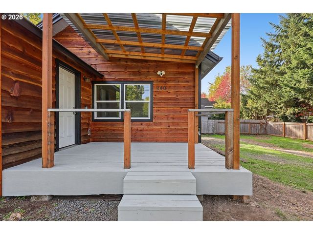 140 HANSEN Ln, Eugene, OR 97404