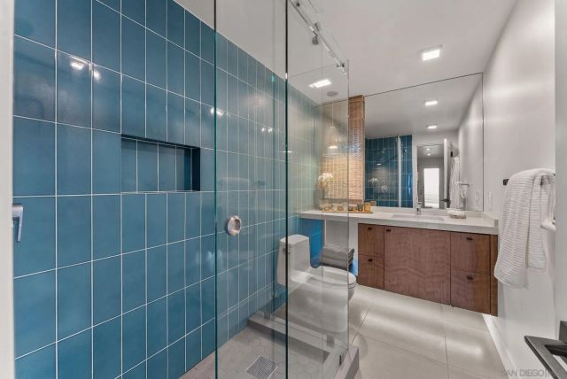 5483 Drover, San Diego, CA 92115