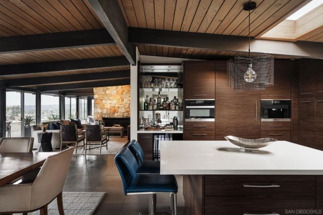 5483 Drover, San Diego, CA 92115