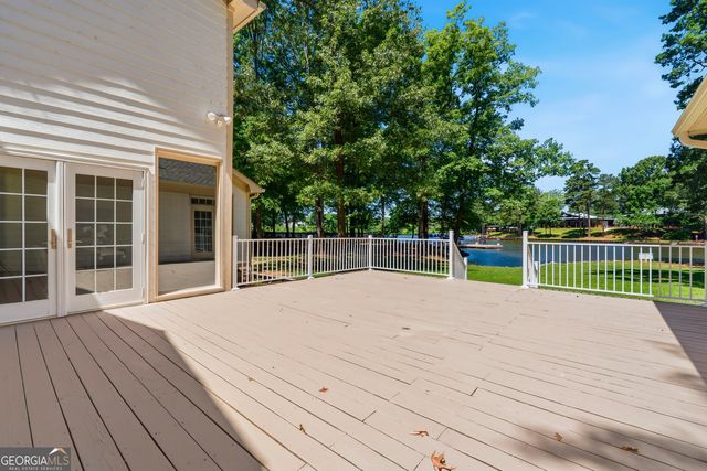 136 N Hidden Lake Drive, Eatonton, GA 31024