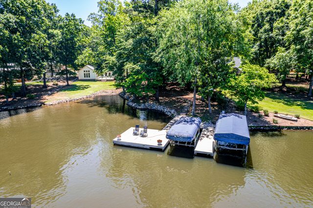 136 N Hidden Lake Drive, Eatonton, GA 31024