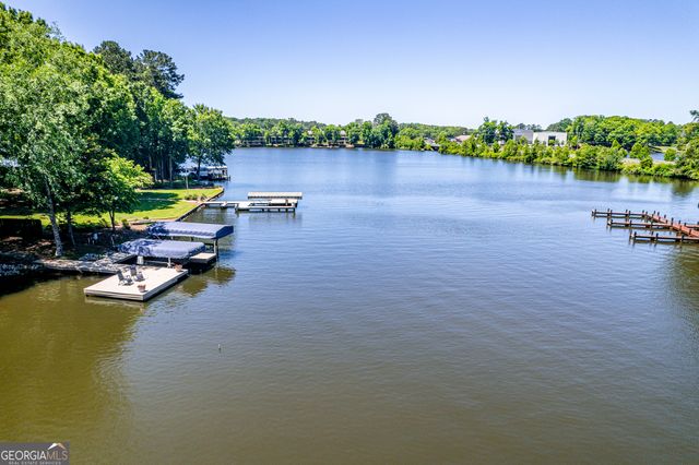 136 N Hidden Lake Drive, Eatonton, GA 31024