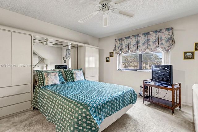 6085 N Sabal Palm Boulevard 208, Tamarac, FL 33319