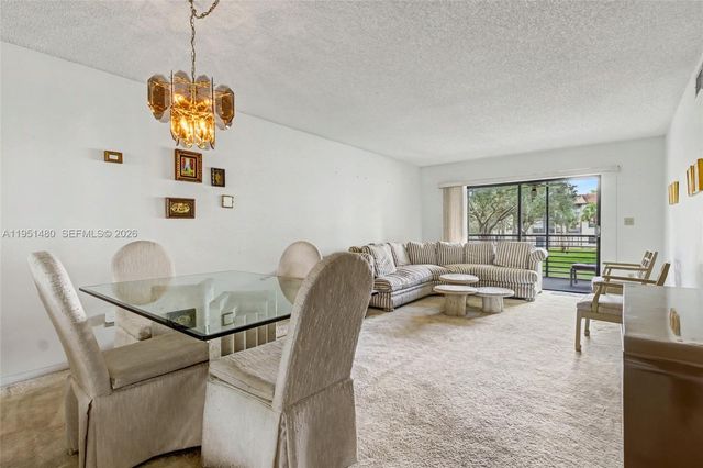 6085 N Sabal Palm Boulevard 208, Tamarac, FL 33319