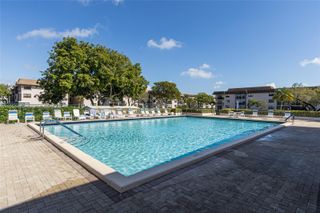 6085 N Sabal Palm Boulevard 208, Tamarac, FL 33319
