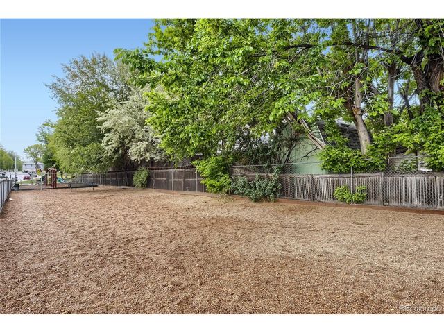 7309 W Hampden Ave 204, Lakewood, CO 80227