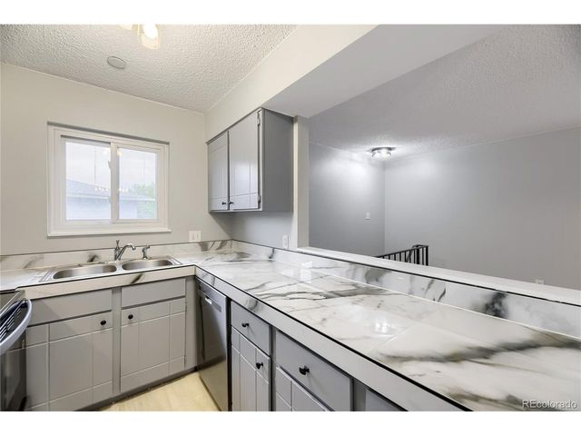 7309 W Hampden Ave 204, Lakewood, CO 80227