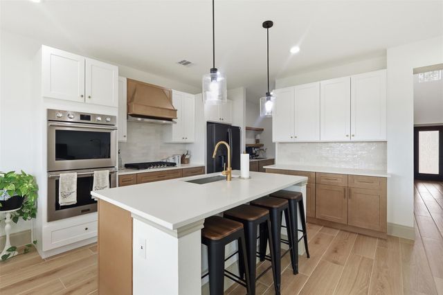 4909 E Meadow Drive, Deer Park, TX 77536